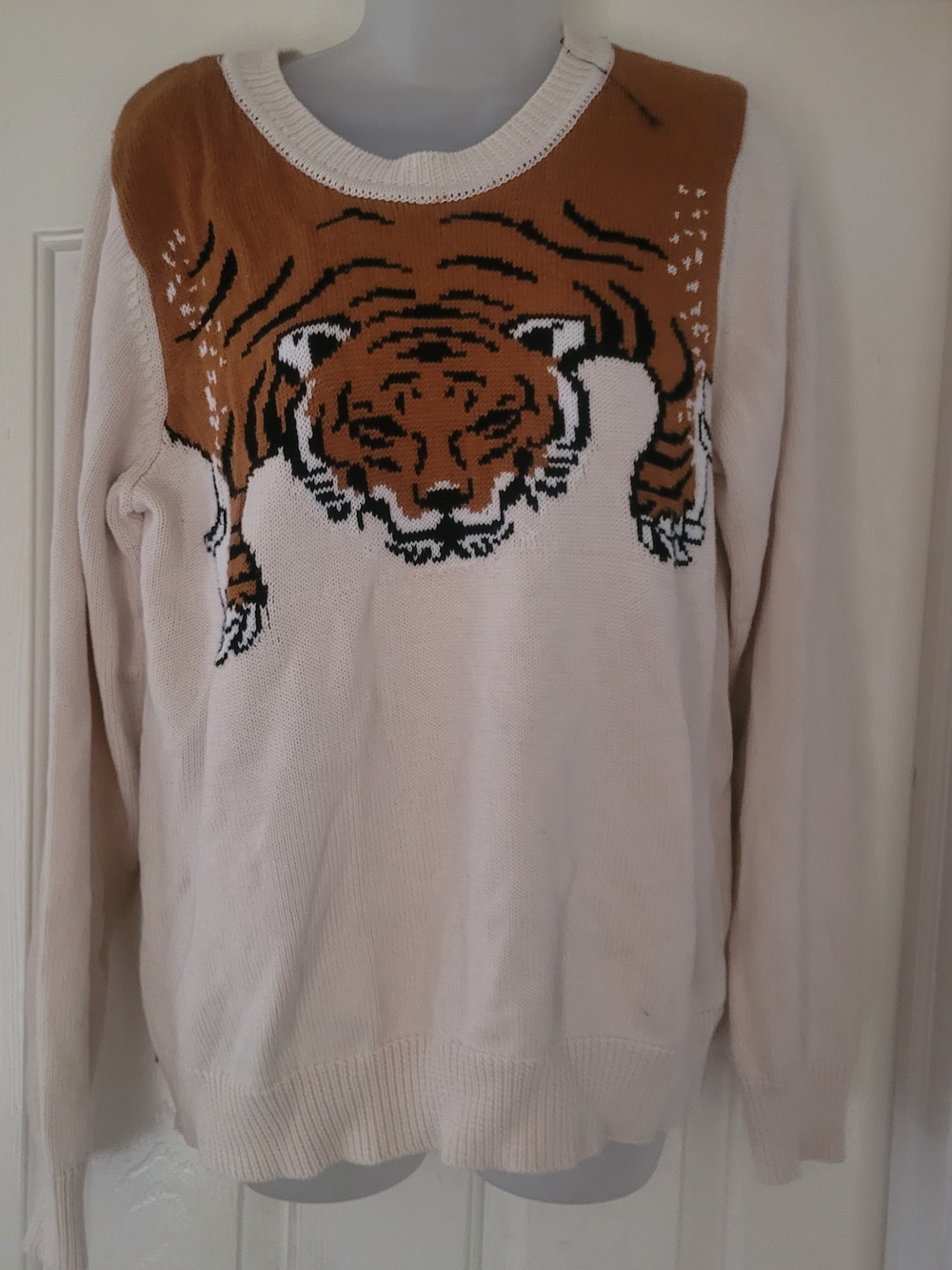 💛Tiger Motif Sweater💛